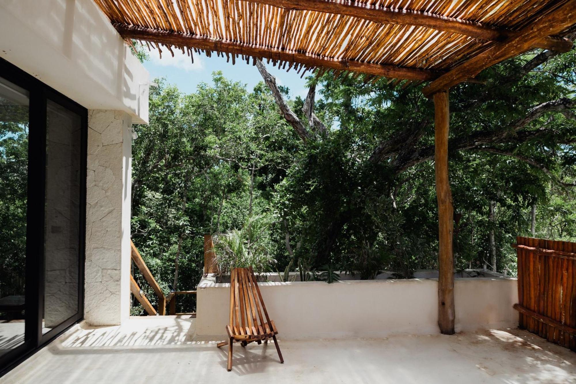 Deluxe Kiin Villa Tulum